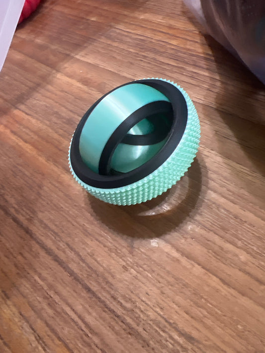 Big gyro fidget